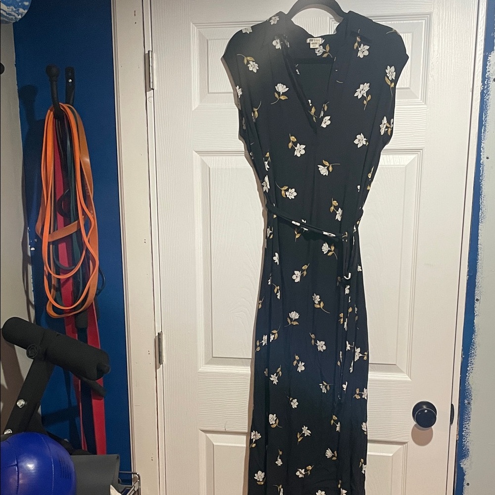Billabong Black Floral Maxi Dress